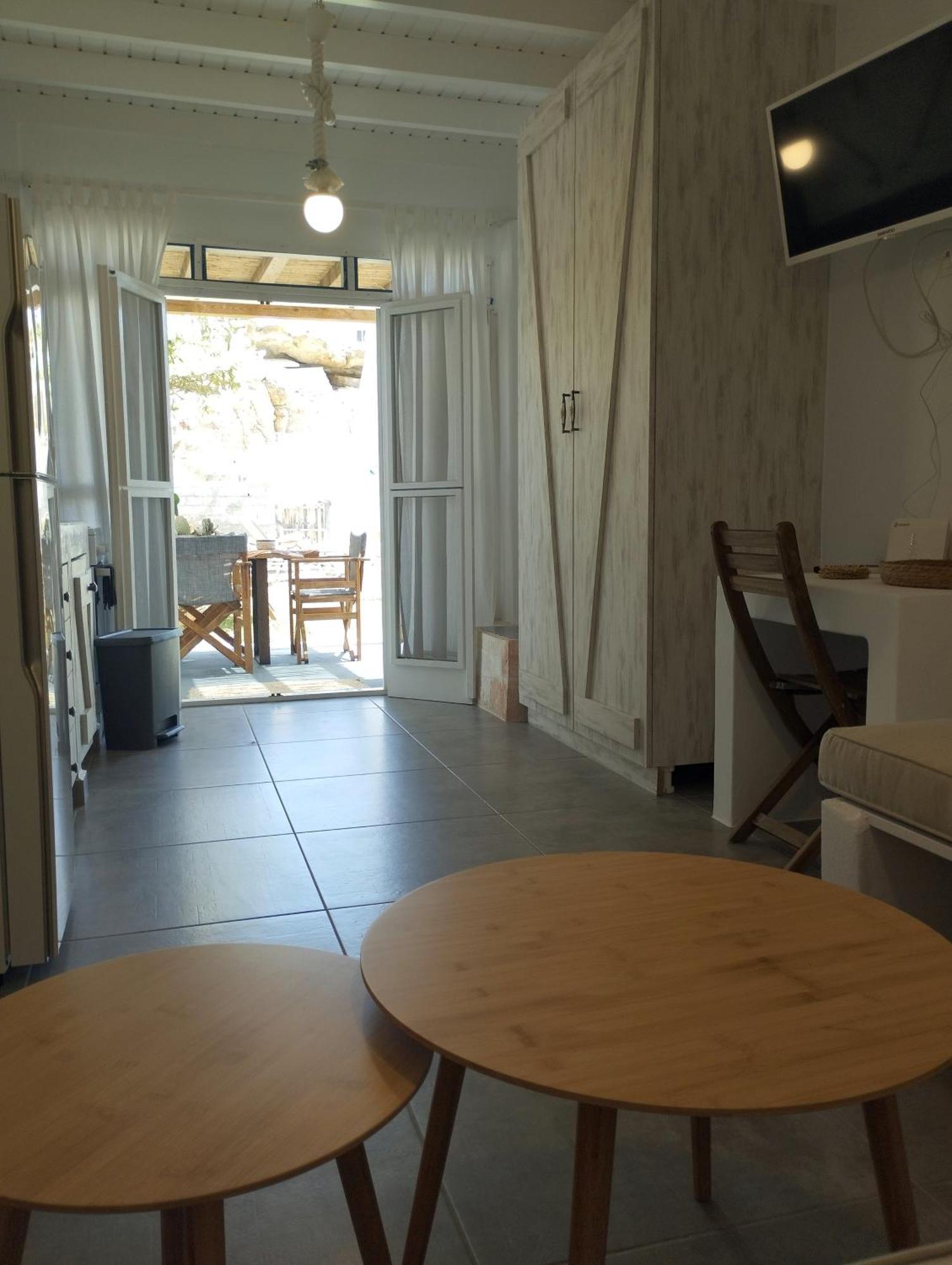 Agios Nikolaos Beach House Kímolos 外观 照片
